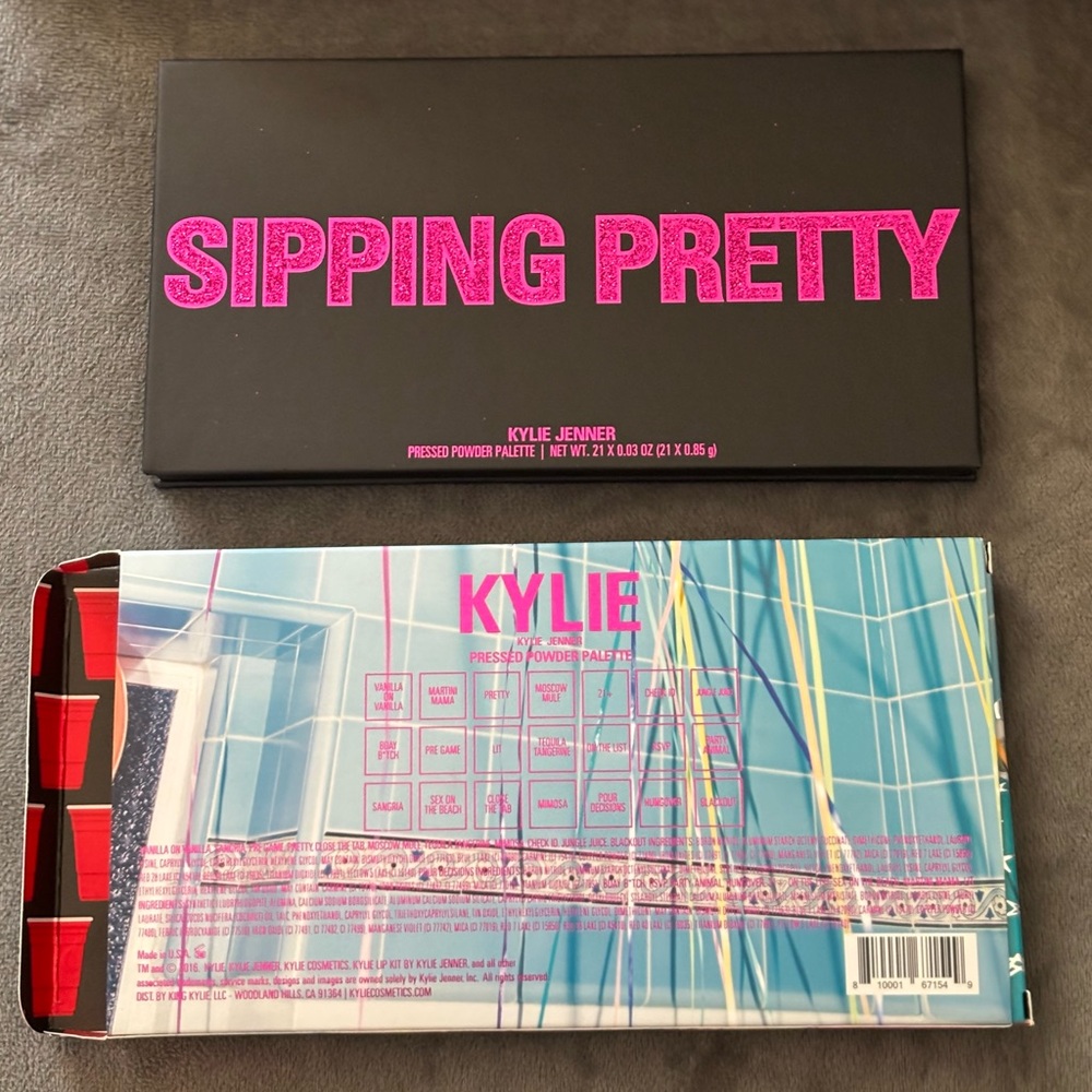 Kylie Jenner- Sipping Pretty pressed powder palette, new in original packaging. - Picture 3 of 3